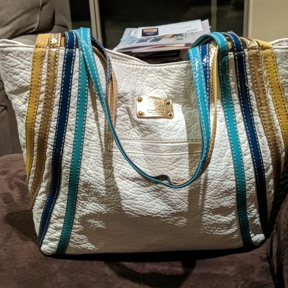 Great in new condition Marc Ecko bag.